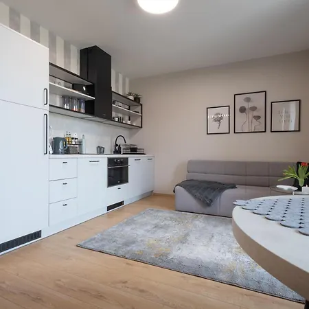 Gray Apartman *